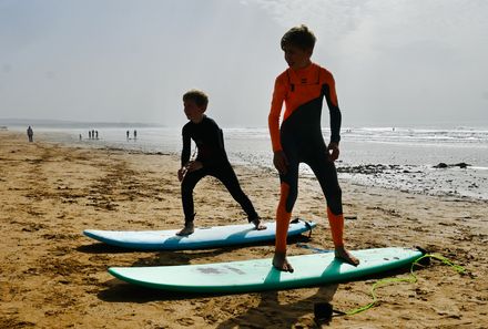 Marokko Family & Teens - Marokko mit Jugendlichen - Surfstunde am Strand von Taghazout