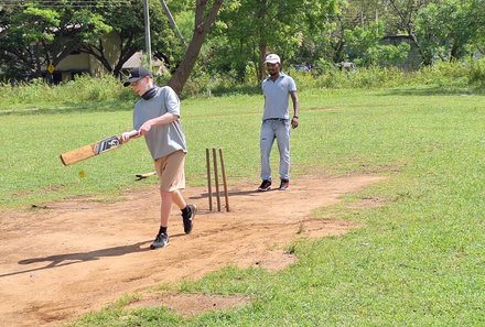 Sri Lanka mit Jugendlichen - Sri Lanka Family & Teens - Cricket spielen