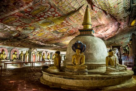 Sri Lanka mit Jugendlichen - Dambulla Rock Cave Tempel