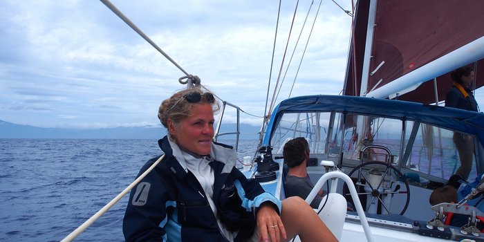 Azoren mit Kindern - Unsere Azoren For Family-Reiseleiterin - Silke von Tourbalance - Boot im Meer