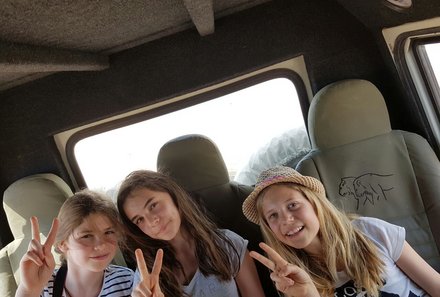 Namibia for family - Familienreise Namibia - Kinder im Jeep