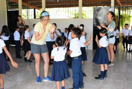 Costa Rica mit Kindern - Costa Rica Family & Teens - Besuch einer lokalen Schule