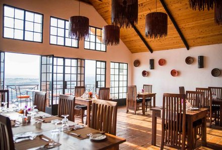 Tansania Familienreise - Tansania Family & Teens - Bashay Rift Lodge - Restaurant