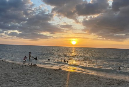Kuba Familienreise - Kuba for family - Sonnenuntergang am Strand 