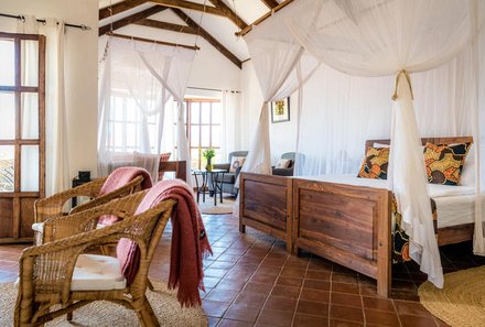 Tansania Familienreise - Tansania Family & Teens  Bashay Rift Lodge - Schlafzimmer
